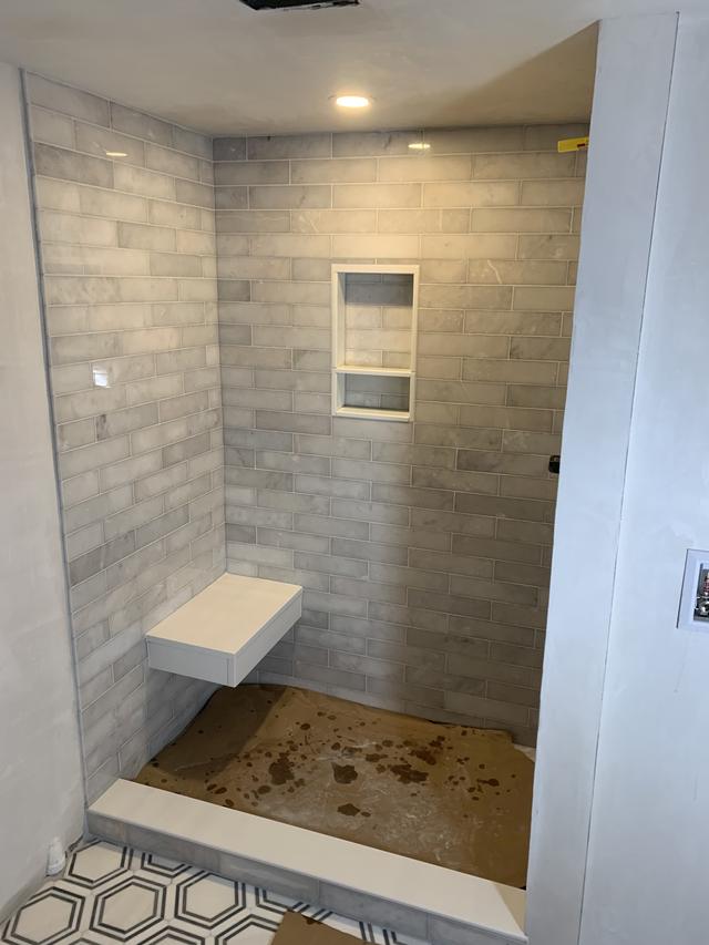 Walk-in Shower